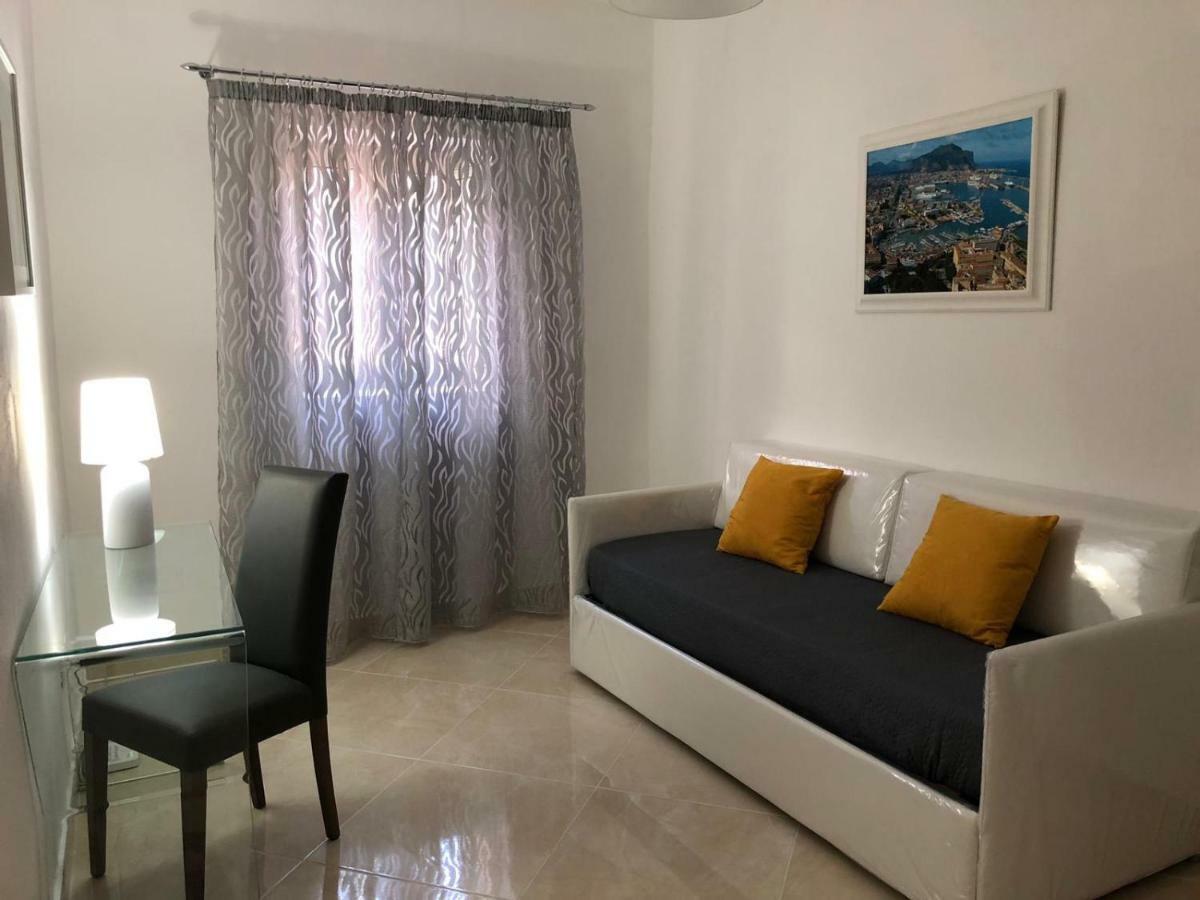 Apartment Rua Formaggi Palermo Exterior foto